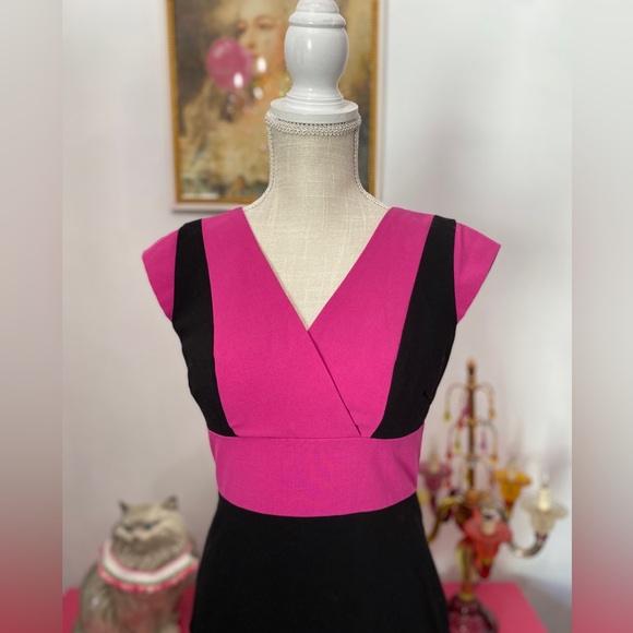 MARC NEW YORK BLACK PINK STRETCH SHEATH DRESS PANELED 4 SMALL - Picture 4 of 8